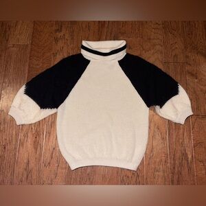 NWT ORIANA Alpaca Wool Blend Made In Italy Sweater size Medium